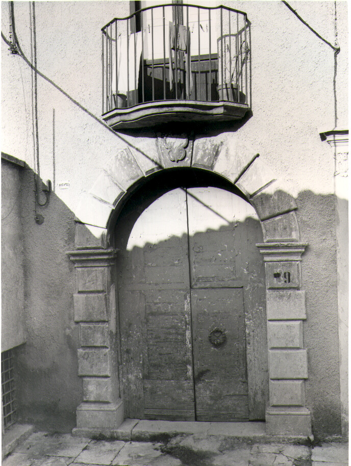 portale - bottega lucana (sec. XVIII)