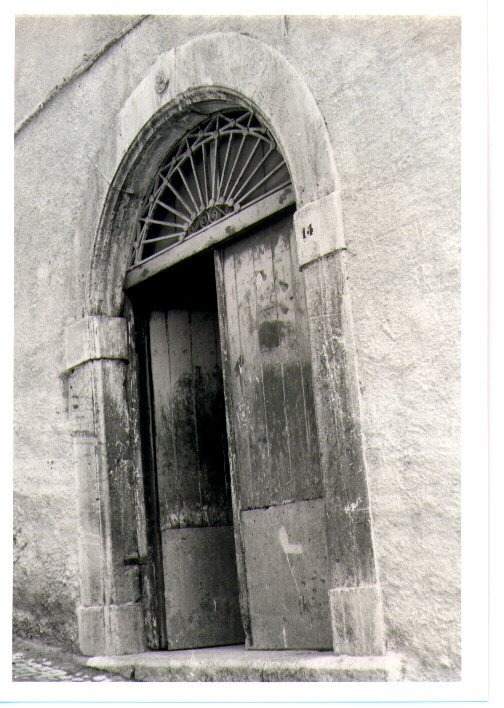 portale - bottega Italia meridionale (sec. XIX)