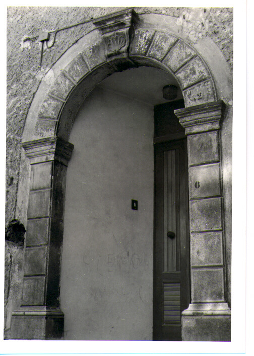 portale - bottega Italia meridionale (sec. XIX)