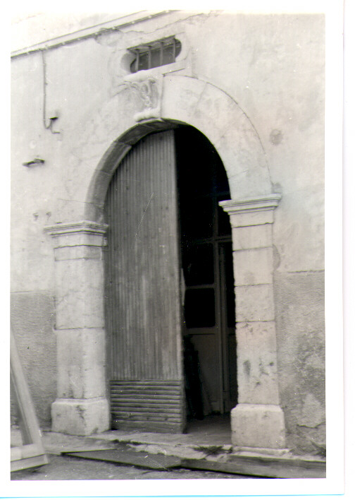 portale - bottega Italia meridionale (sec. XVIII)