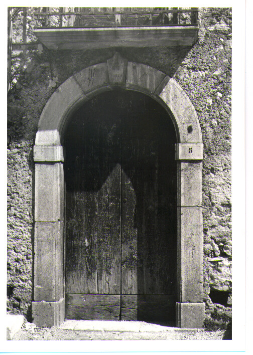 portale - bottega Italia meridionale (sec. XIX)