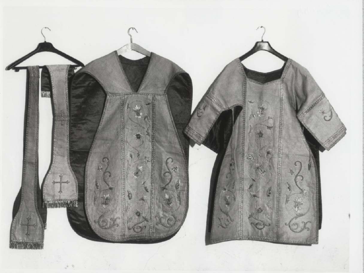 dalmatica, elemento d'insieme - manifattura Italia meridionale (sec. XIX)