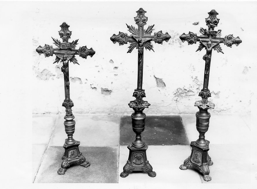 croce d'altare, serie - bottega napoletana (seconda metà sec. XIX)