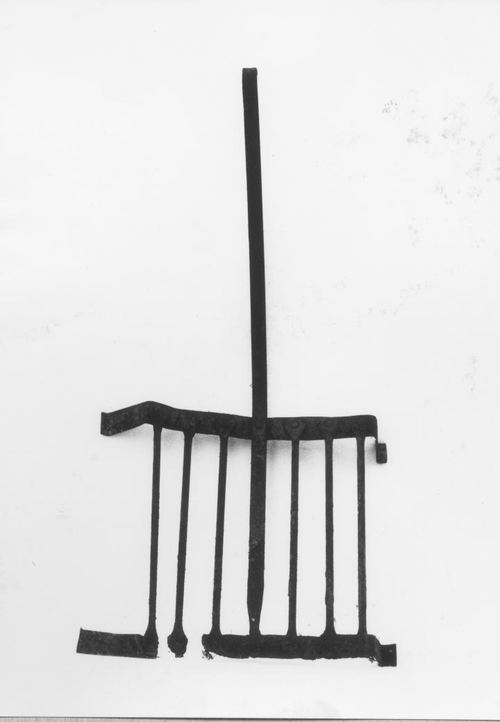 graticola - bottega Italia meridionale (sec. XX)