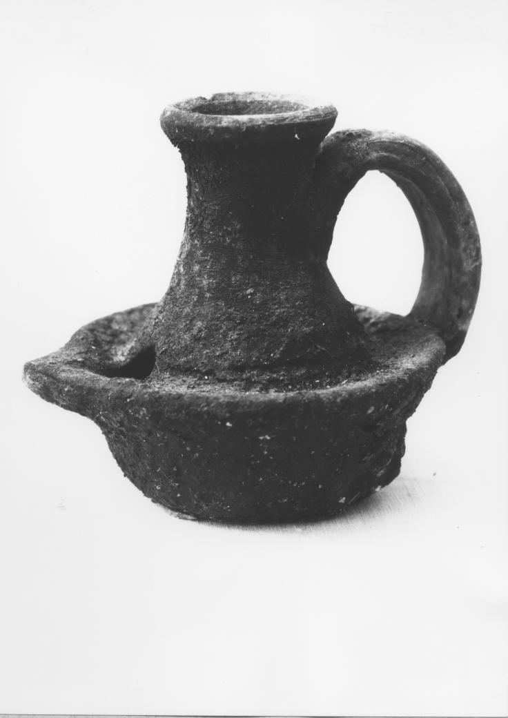 lume a petrolio - bottega Italia meridionale (sec. XX)