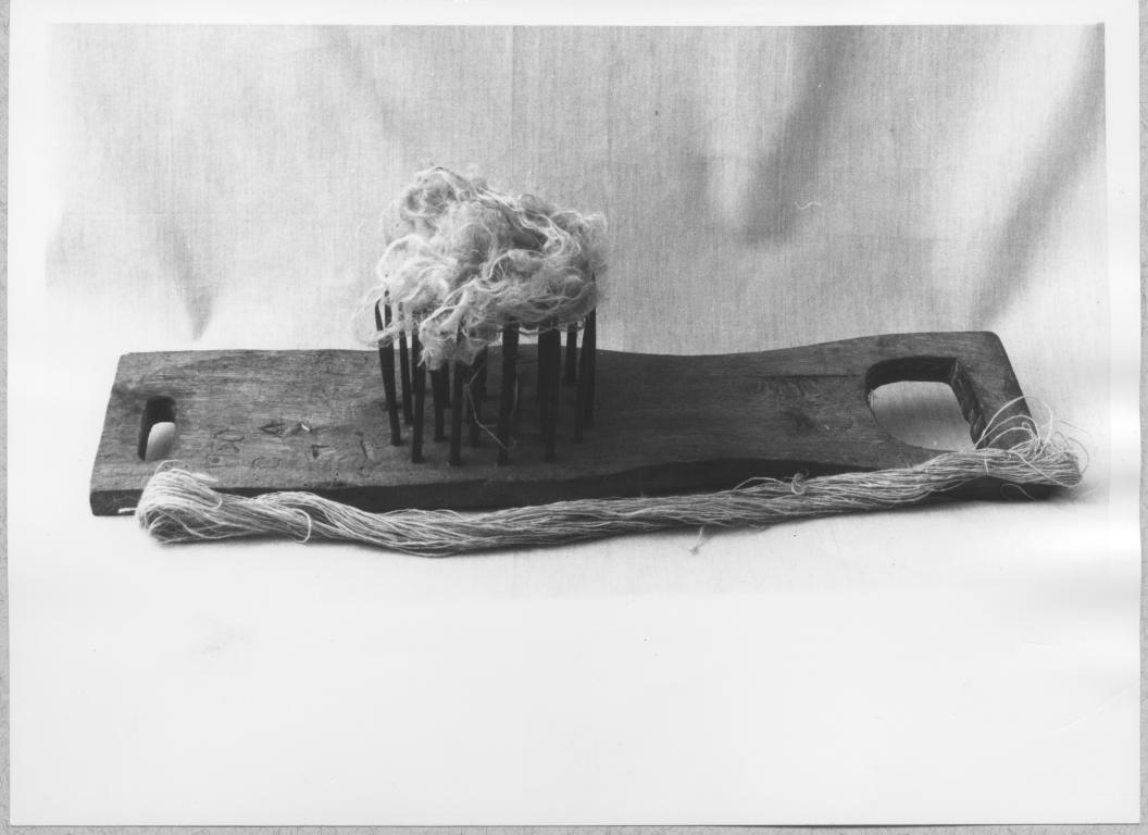 pettine per ginestra - bottega Italia meridionale (sec. XX)