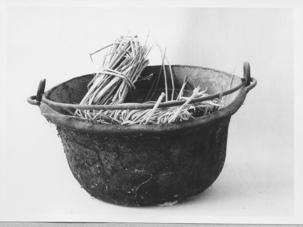 caldaia - bottega Italia meridionale (sec. XX)