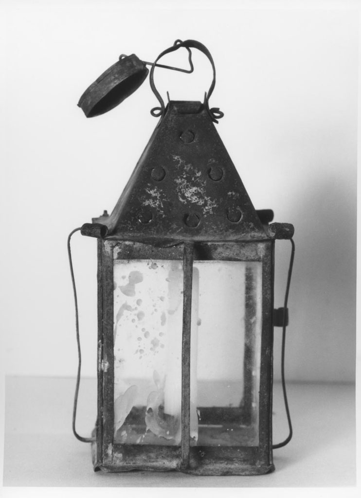 lanterna - bottega Italia meridionale (sec. XX)