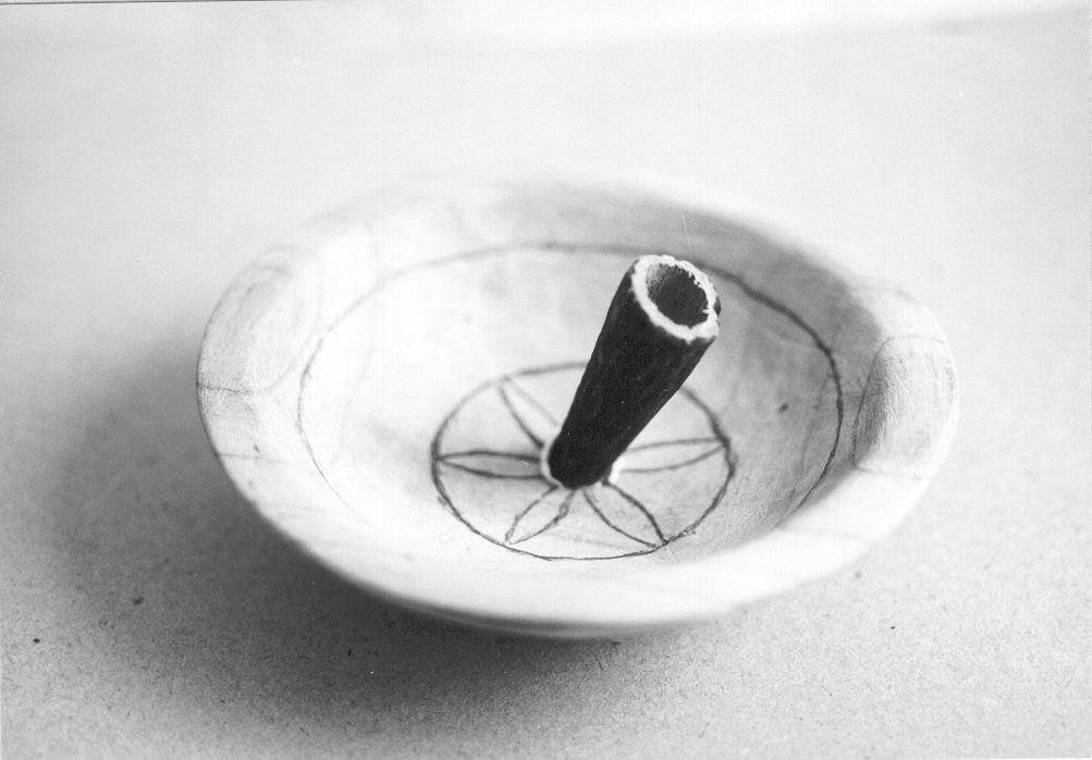 portapenne, arredamento di Vincenzo Miraglia (Agricoltore salariato, pensionato) (1977)