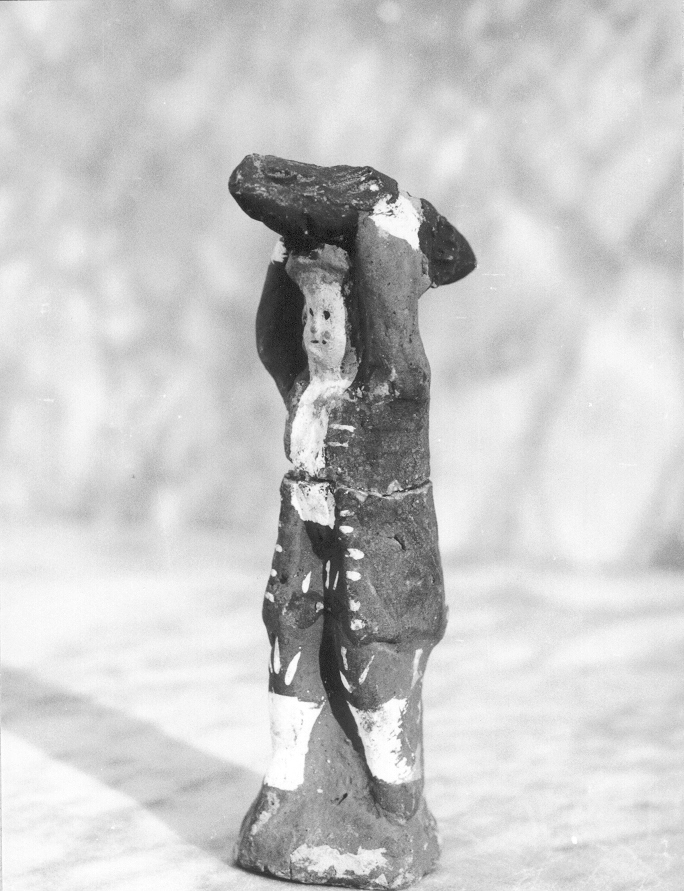 statuetta di presepio di nr - Bottega argitiana (1950 post)