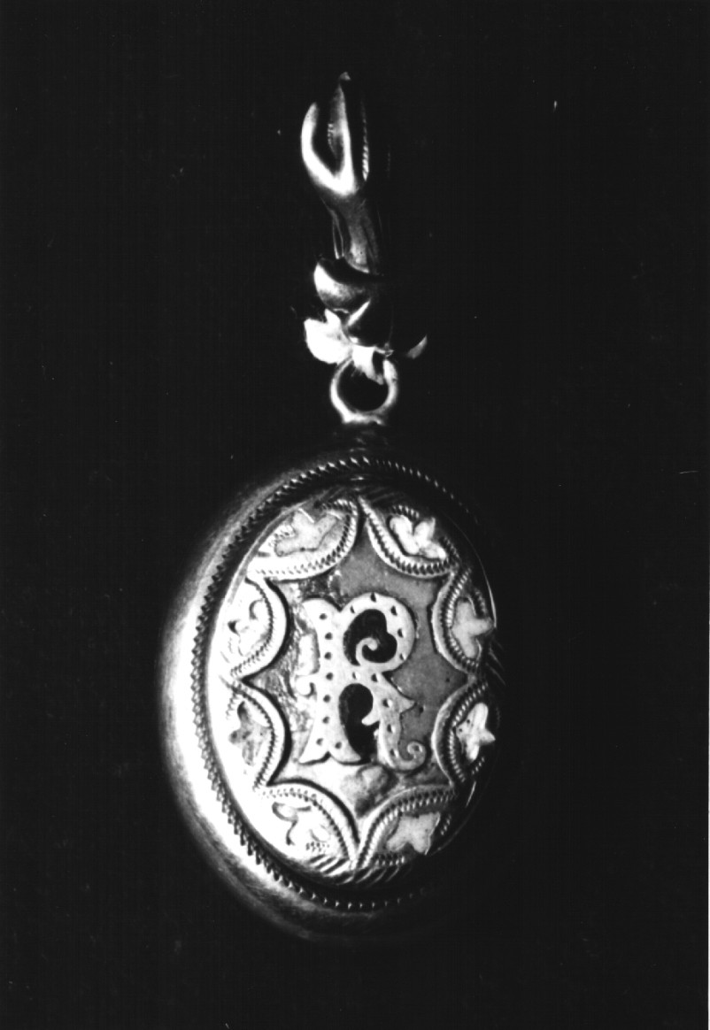 pendente, oggetti personali - Ambito meridionale (sec. XX secondo quarto)