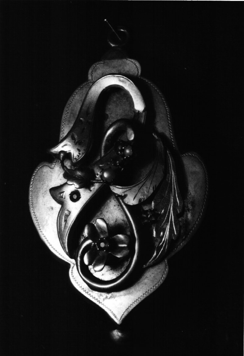 pendente, oggetti personali - Ambito meridionale (sec. XX secondo quarto)