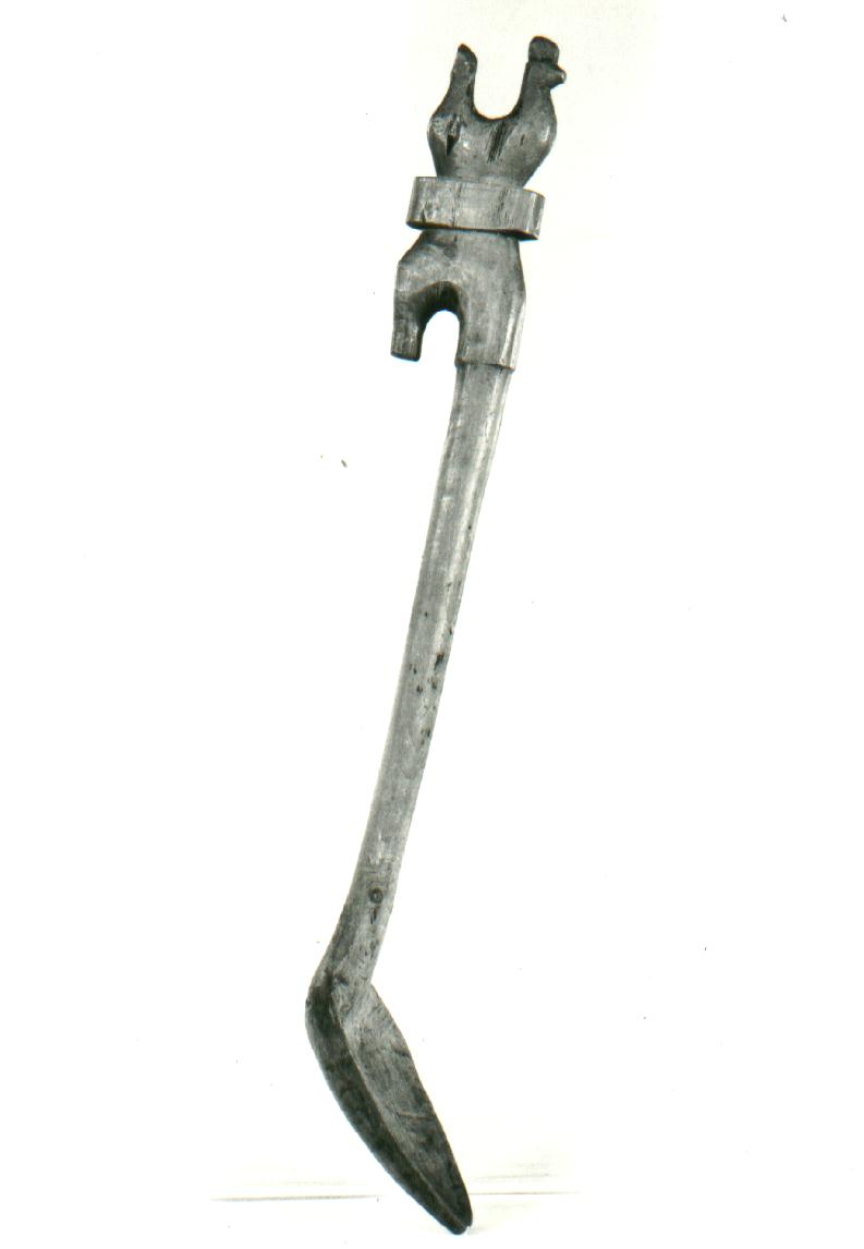 Cucchiaio sormontato da gallo (cucchiaio, utensili da cucina) - manifattura locale (sec. XX prima metà)