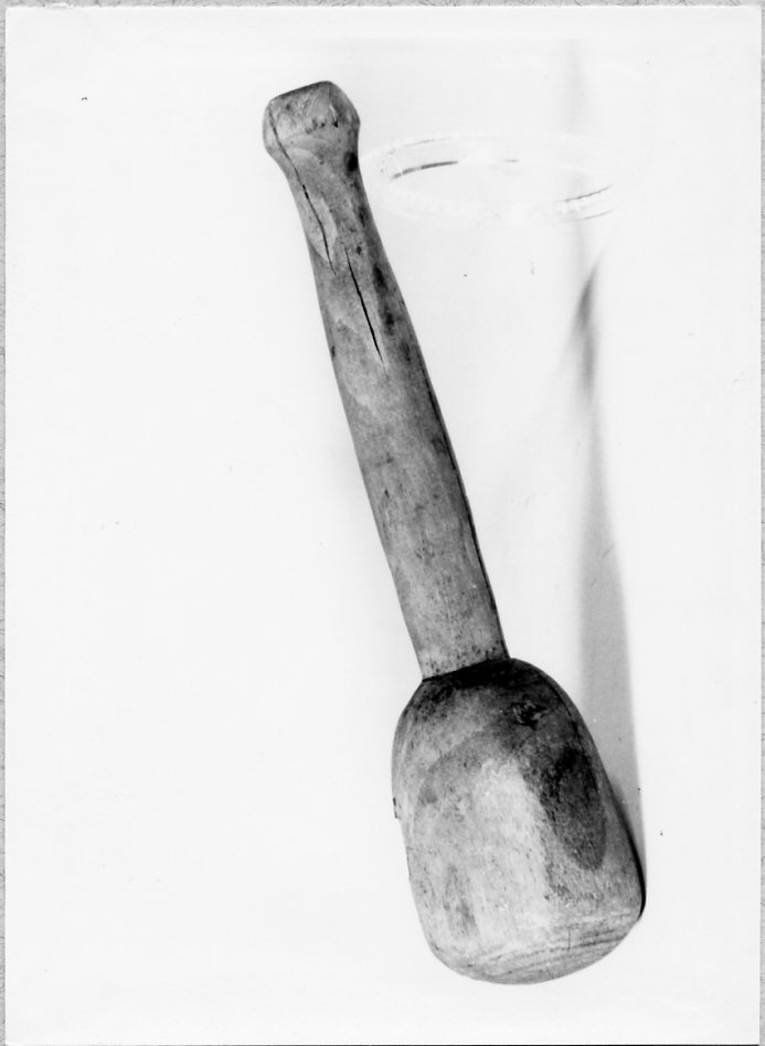 pestello, utensili, Casa contadina - arte dei pastori o bottega artigiana (1920 ca)