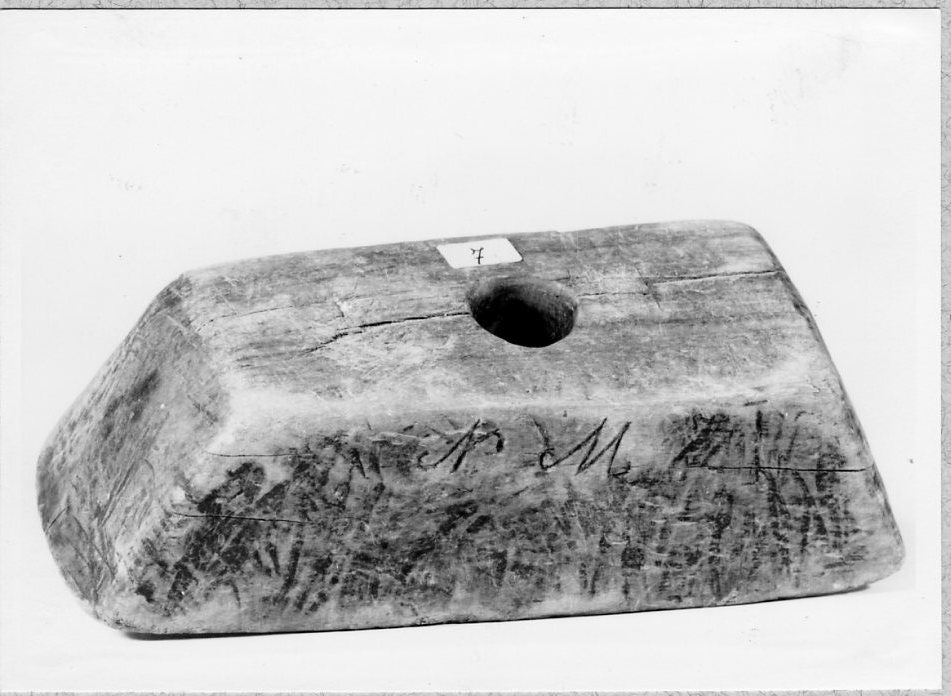 base per avvolgitore, Casa contadina - arte dei pastori o bottega artigiana (sec. XX prima metà)