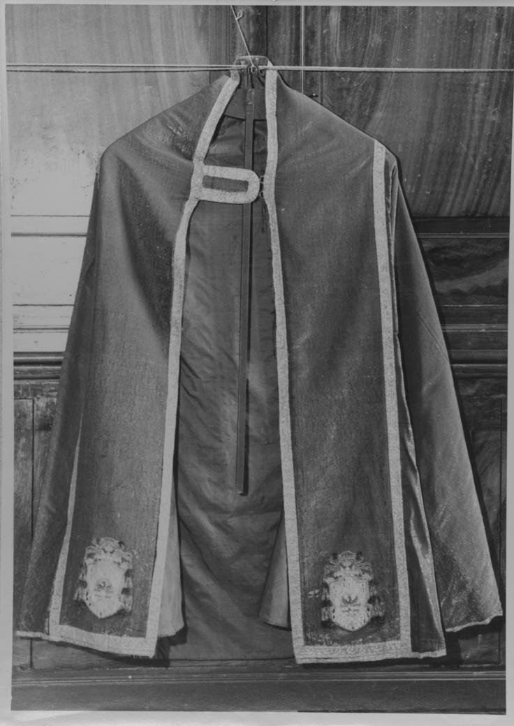 piviale - manifattura Italia meridionale (fine/inizio secc. XVIII/ XIX)