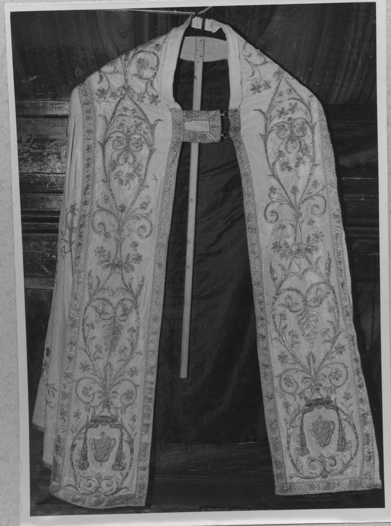 piviale - manifattura napoletana (sec. XIX)