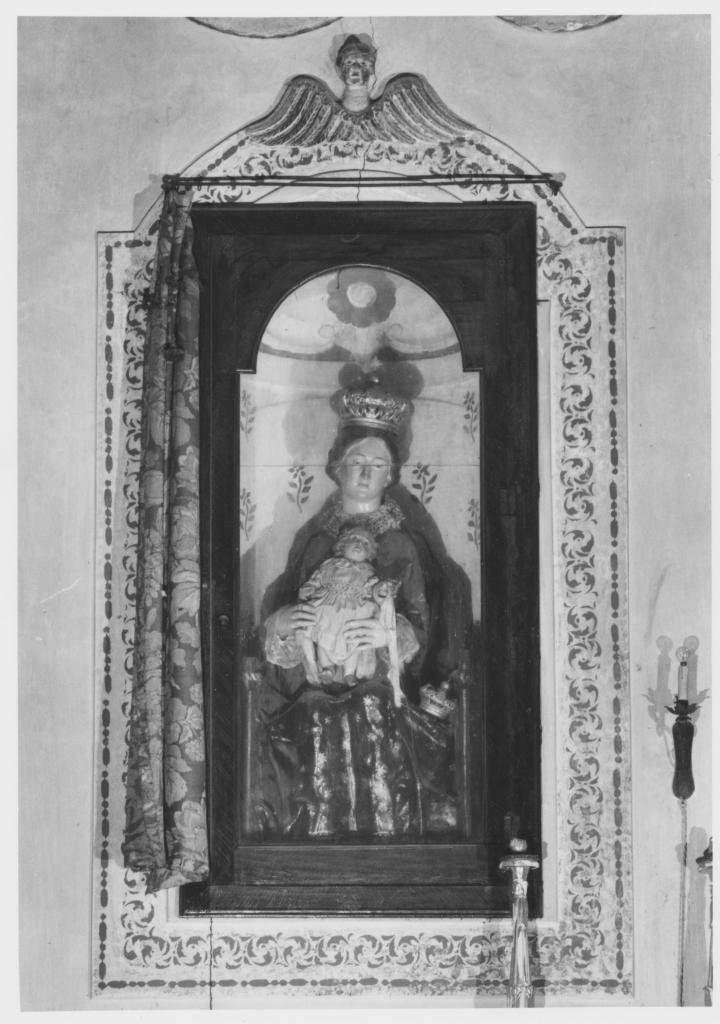 Madonna in trono con Bambino (statua) - bottega Italia meridionale (seconda metà sec. XVIII)