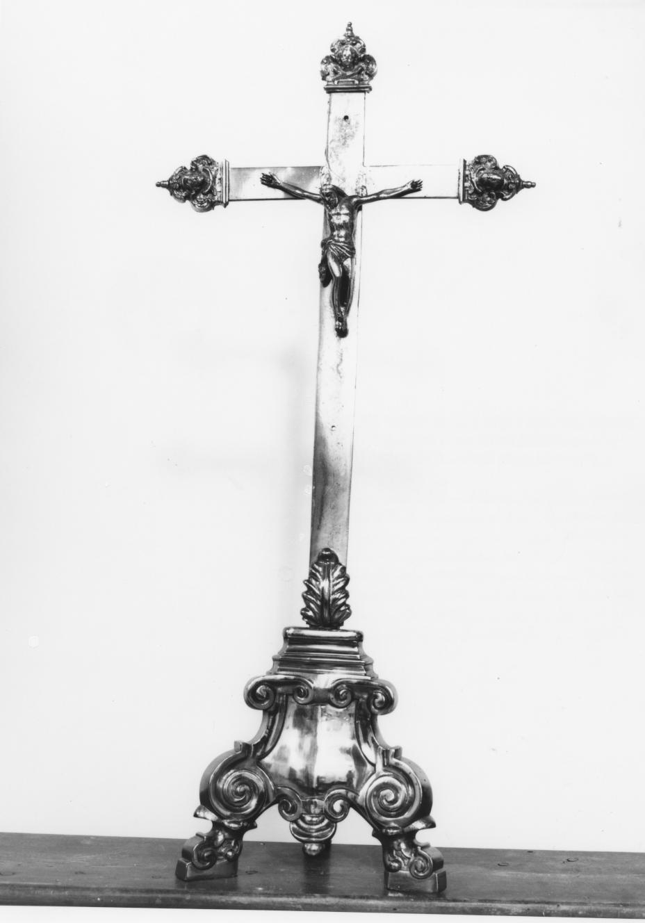 croce d'altare - bottega napoletana (metà sec. XIX)