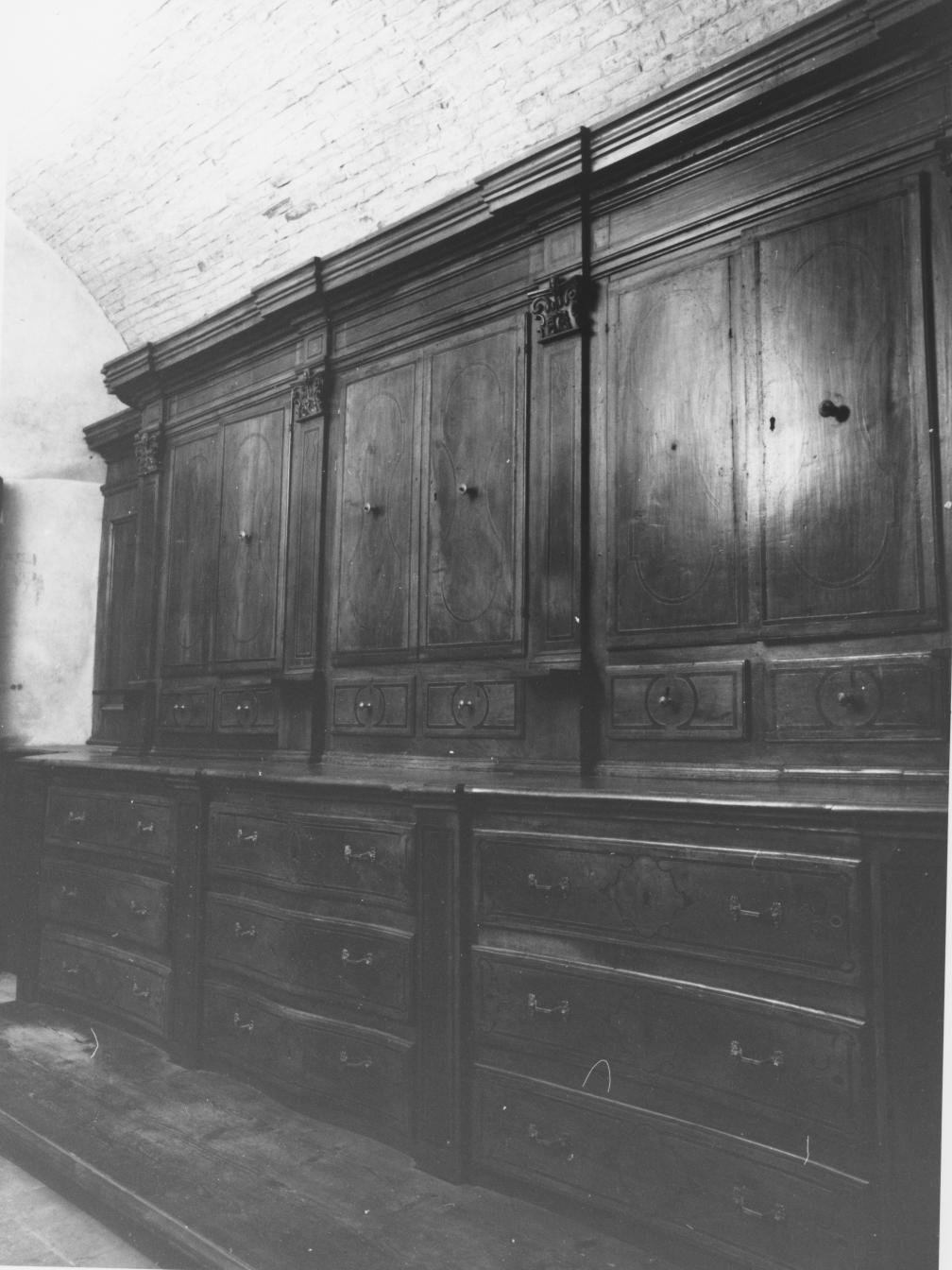 armadio - bottega Italia meridionale (sec. XIX)