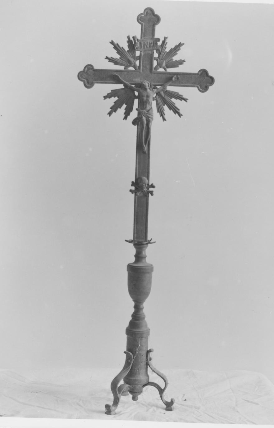 croce d'altare - bottega lucana (metà sec. XIX)