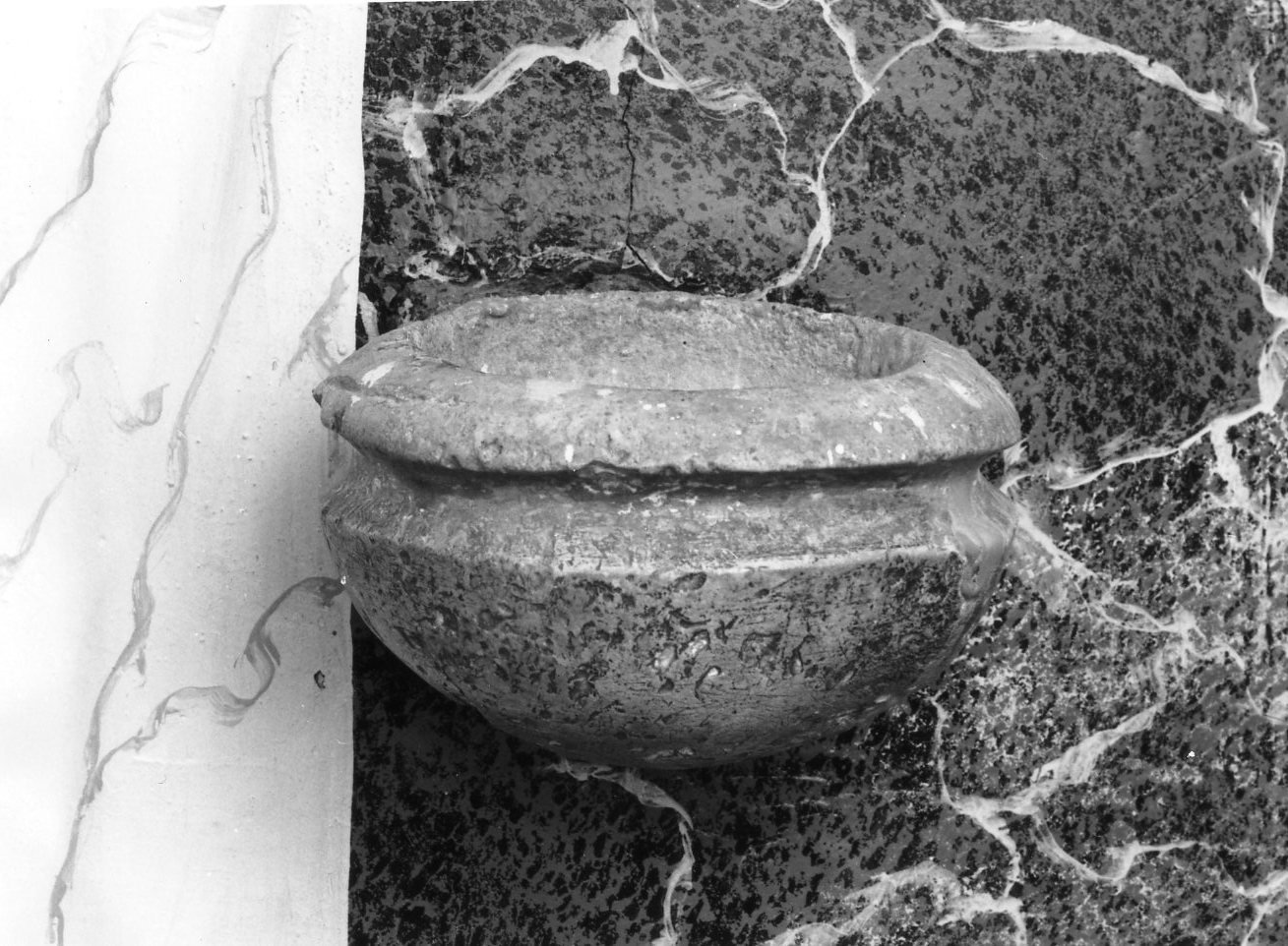 acquasantiera - produzione lucana (fine sec. XVIII)