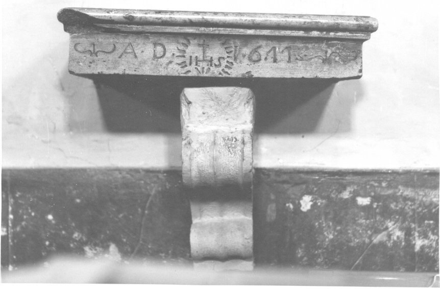 monogramma cristologico (decorazione plastica, opera isolata) - ambito lucano (primo quarto sec. XVII)