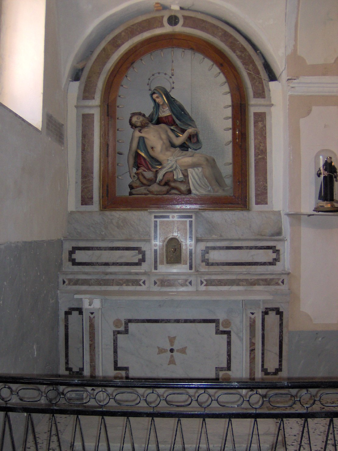 altare - bottega Italia meridionale (sec. XX)