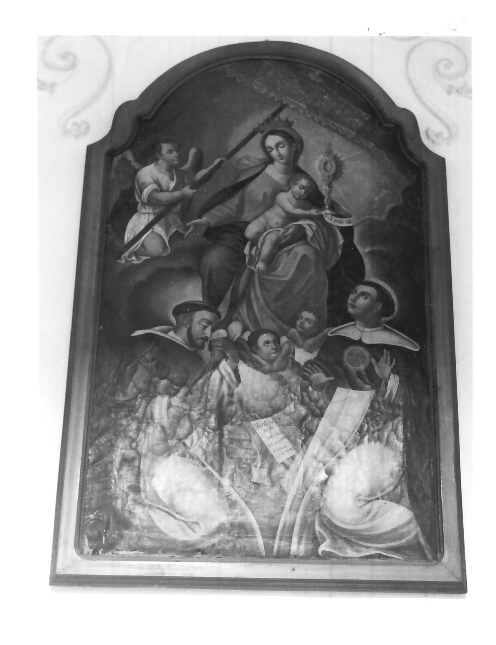 Madonna del Rosario e Santi (dipinto, opera isolata) di Pullano L (sec. XIX)