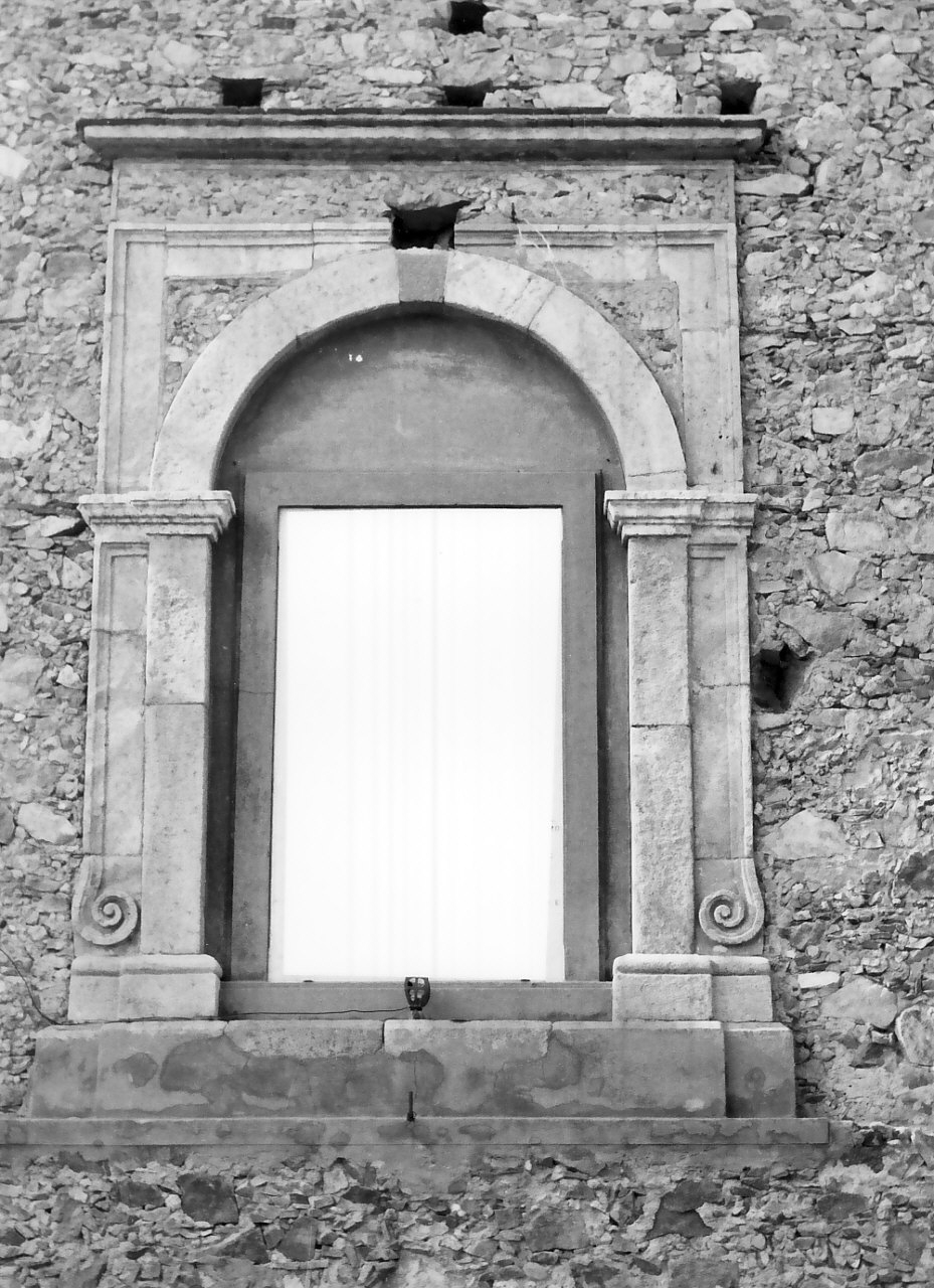 mostra di finestra, opera isolata - bottega calabrese (sec. XVIII)