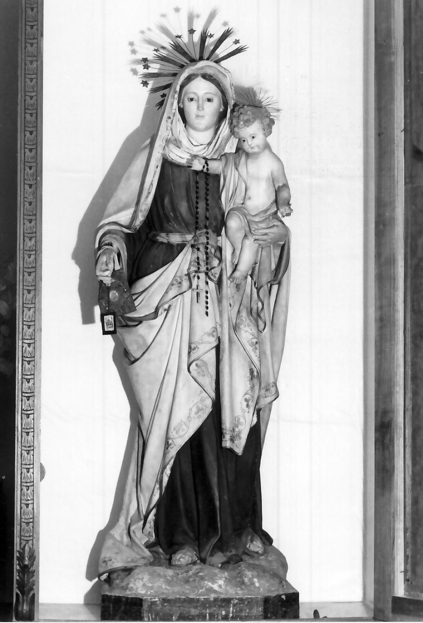 Madonna del Carmelo (statua, opera isolata) - bottega calabrese (fine sec. XIX)