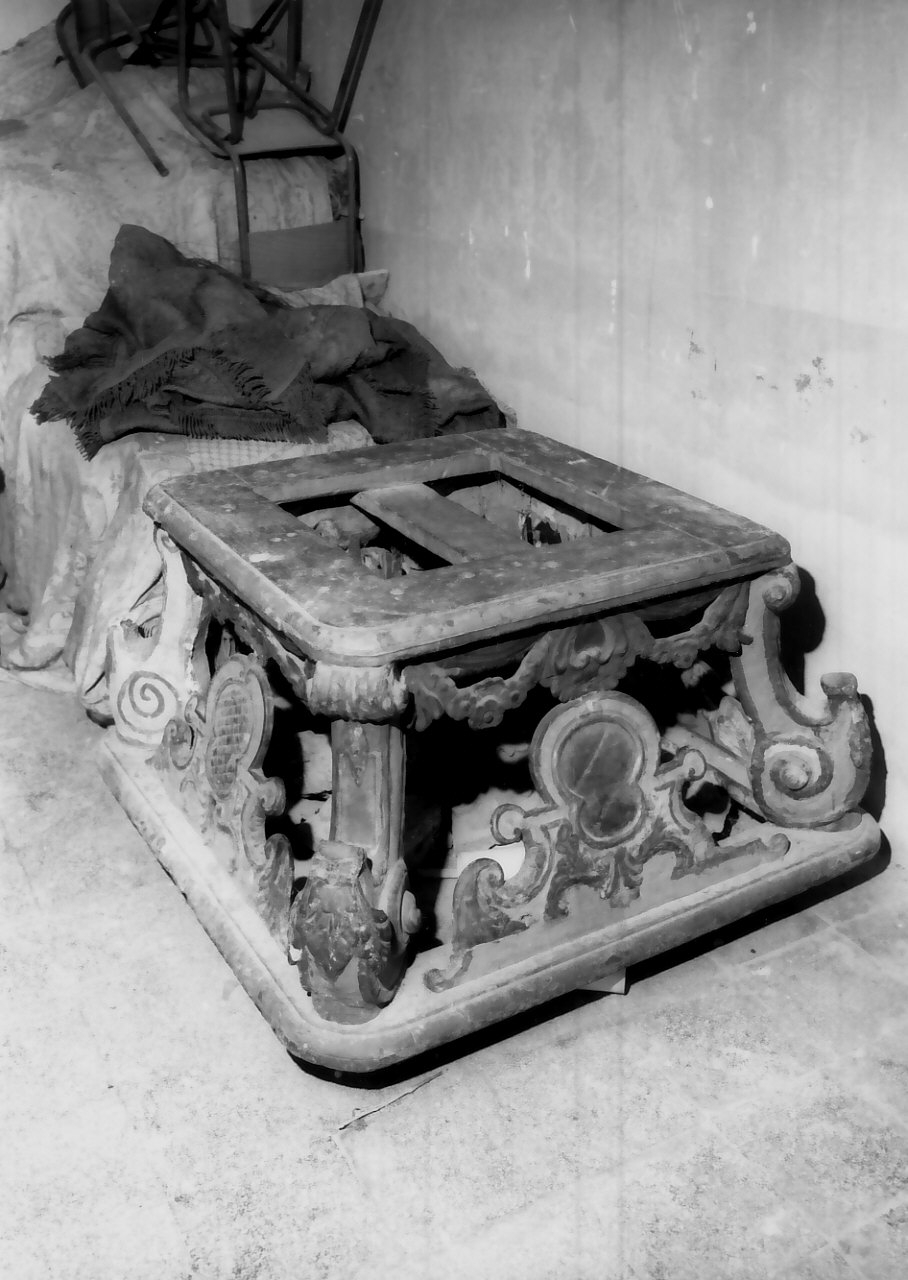 portantina, opera isolata - bottega calabrese (sec. XVIII, sec. XIX)