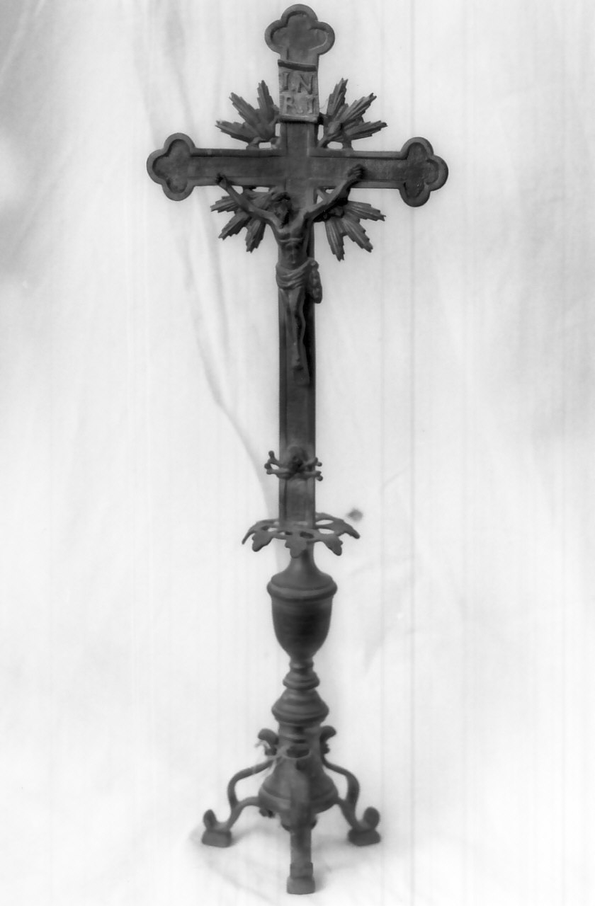 croce d'altare, opera isolata - bottega calabrese (sec. XIX)