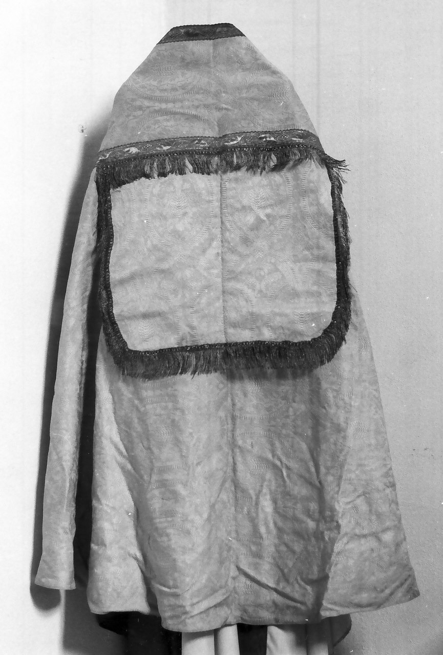 piviale, opera isolata - manifattura calabrese (fine sec. XIX)