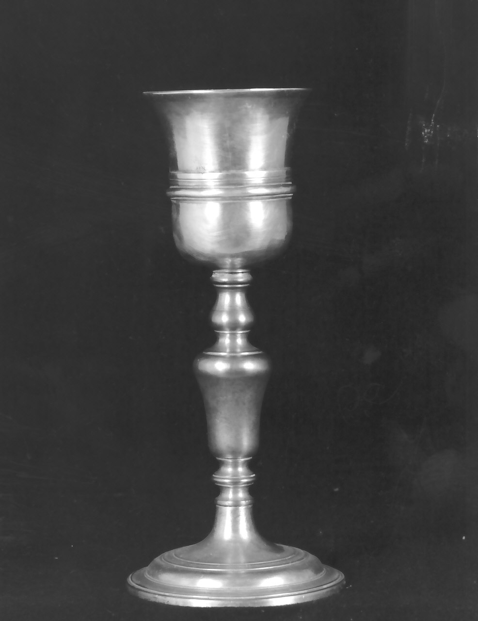 calice - bottega Italia meridionale (sec. XIX)