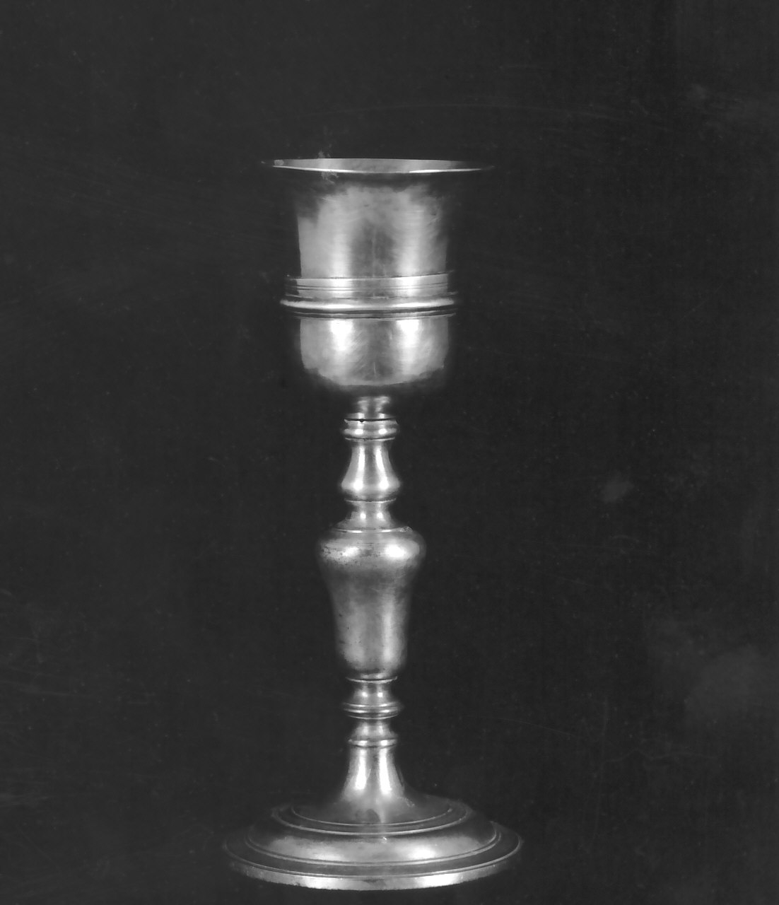 calice - bottega Italia meridionale (sec. XIX)