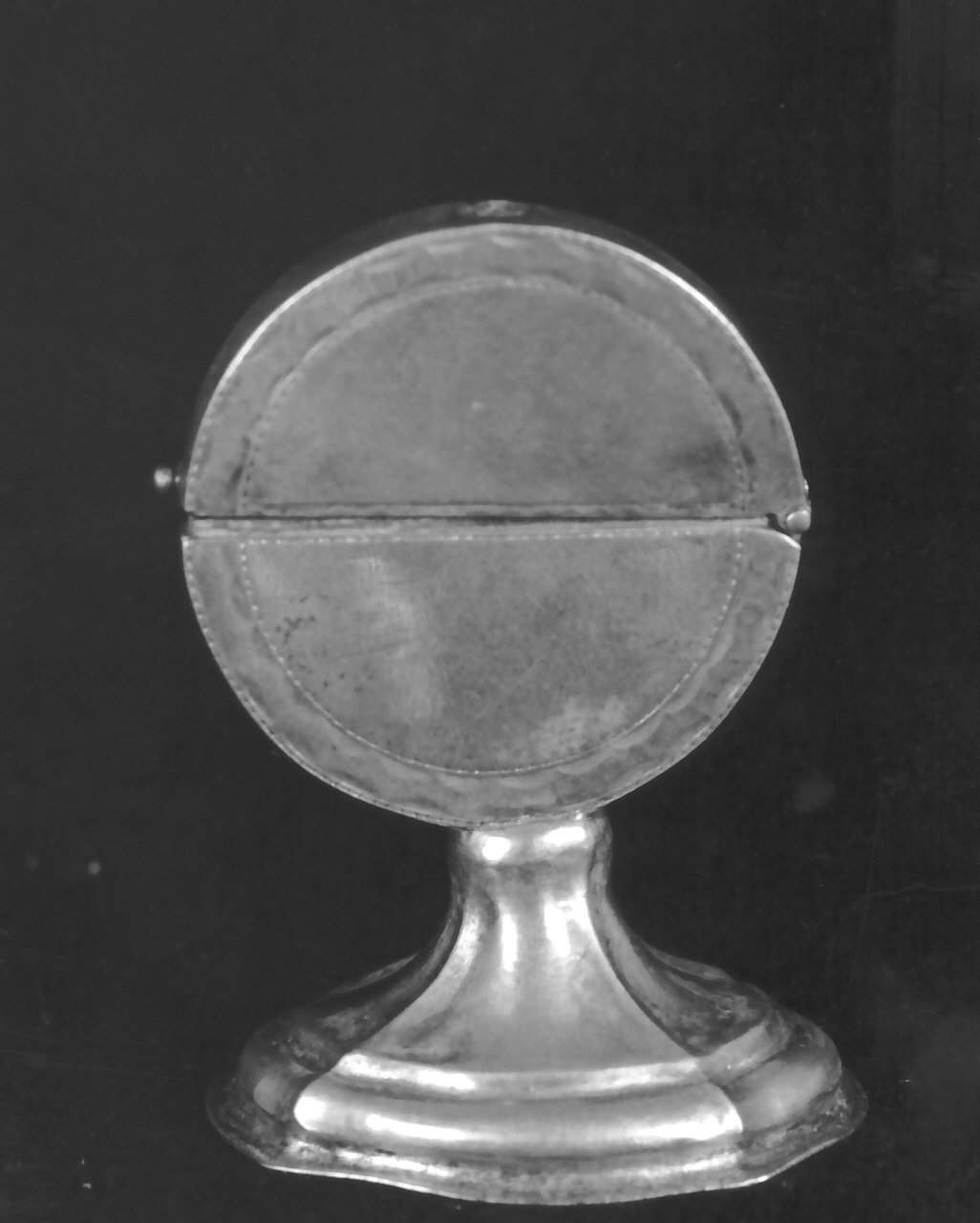 teca eucaristica - bottega Italia meridionale (sec. XVIII, sec. XIX)