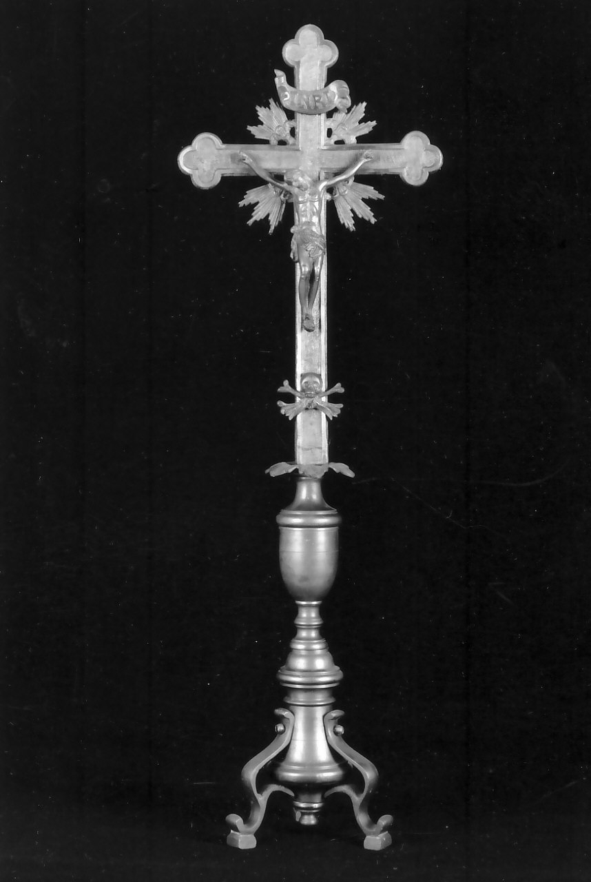 croce d'altare - bottega Italia meridionale (fine/inizio secc. XIX/ XX)