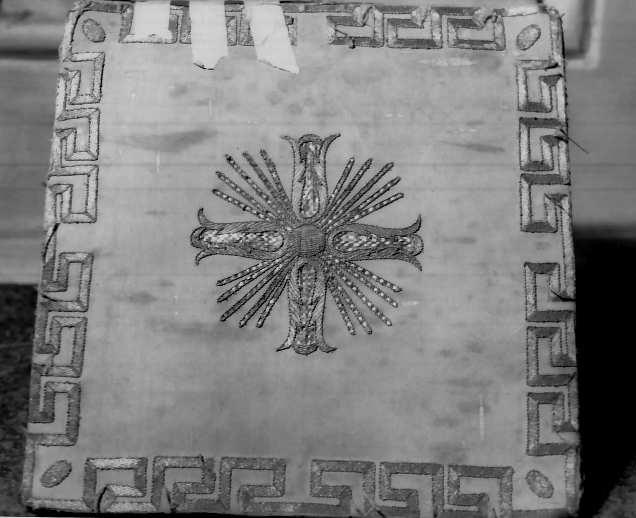 borsa per elemosine - bottega calabrese (sec. XIX)