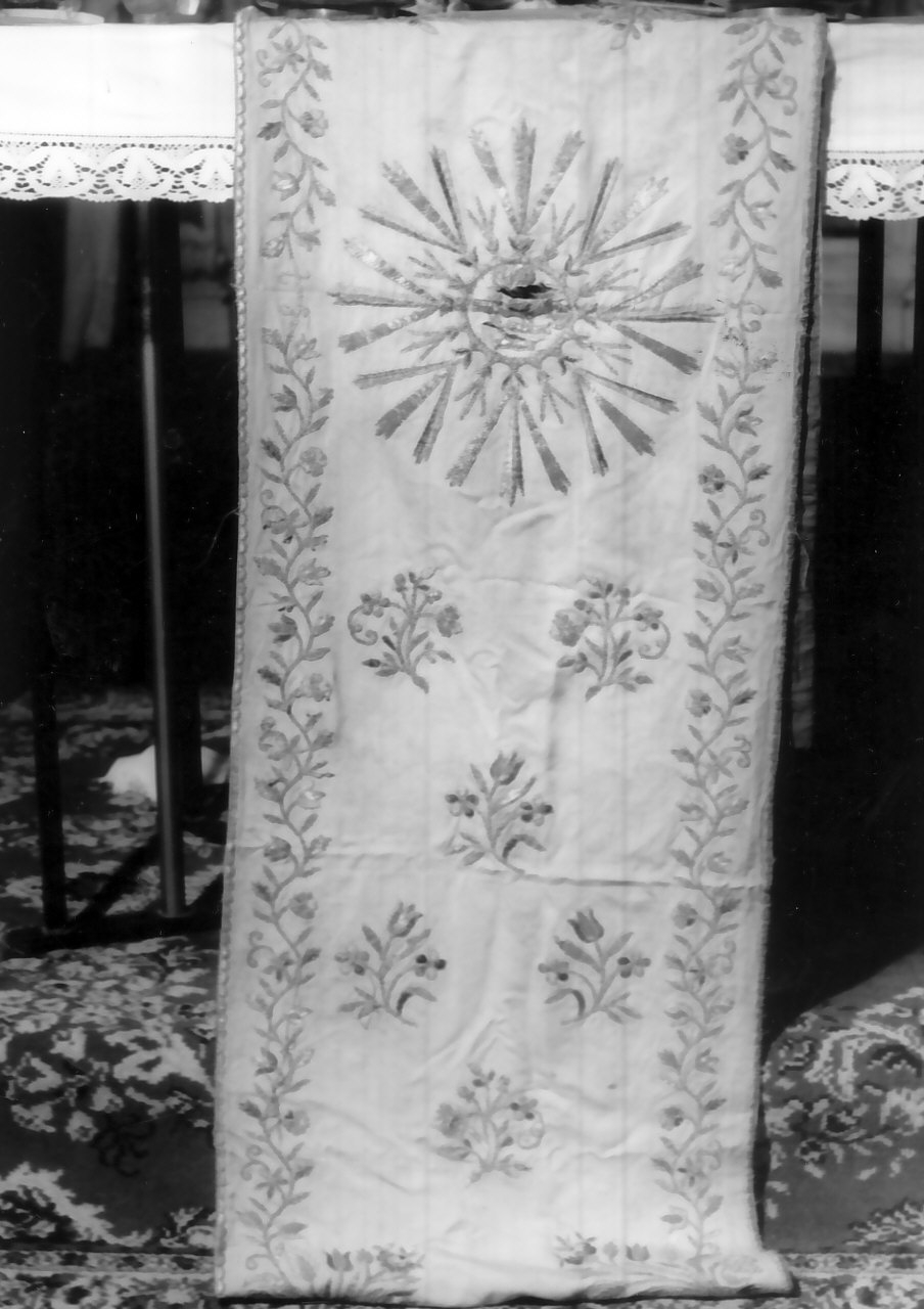 tovaglia d'altare - bottega calabrese (fine sec. XIX)