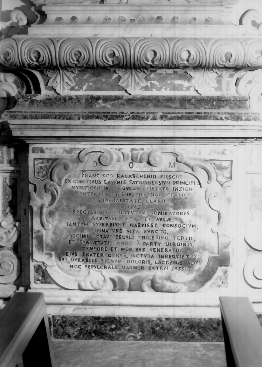 monumento funebre - bottega Italia meridionale (sec. XVIII)