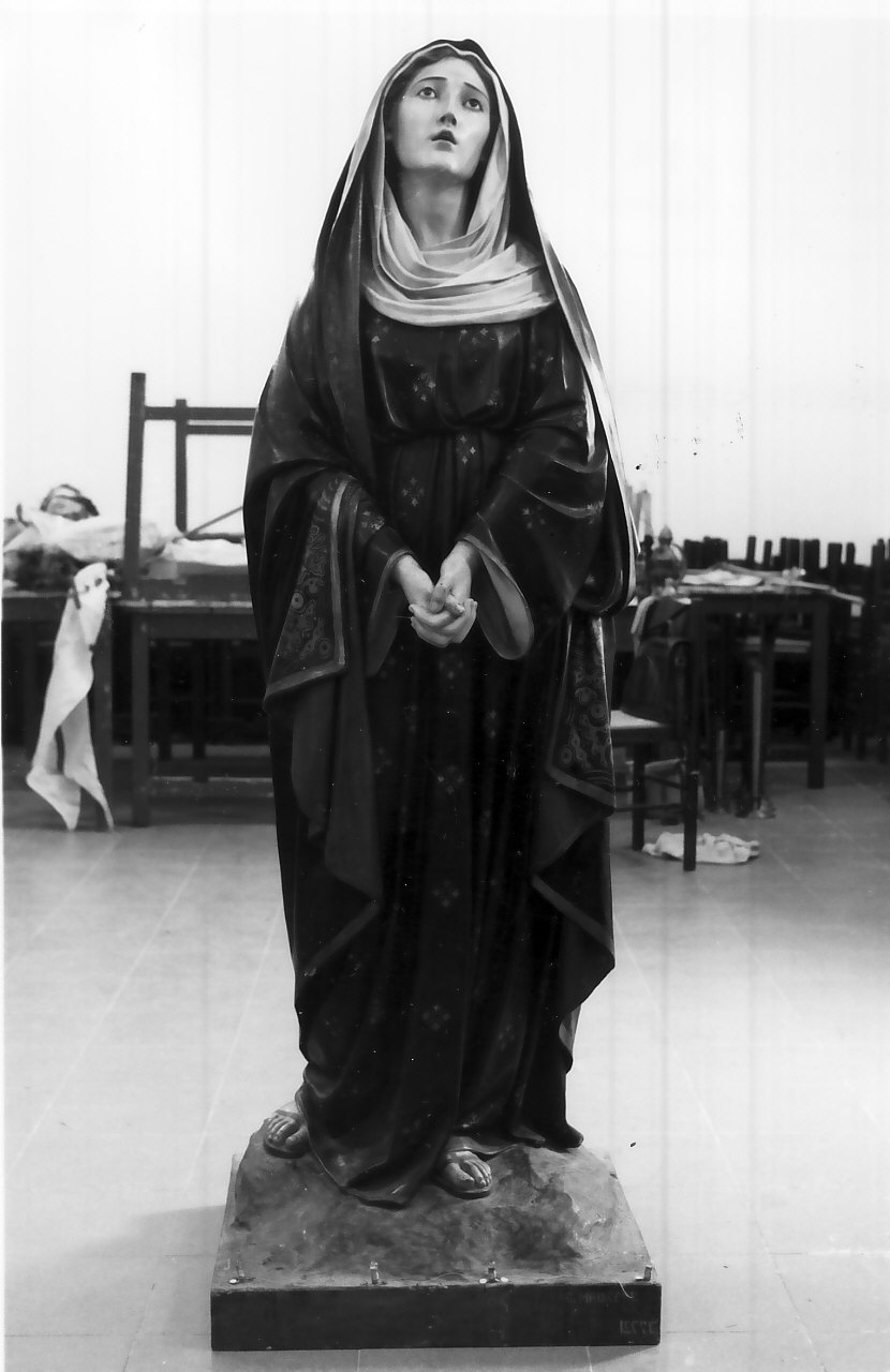 Madonna Addolorata (statua, opera isolata) di Malecore Giuseppe (prima metà sec. XX)