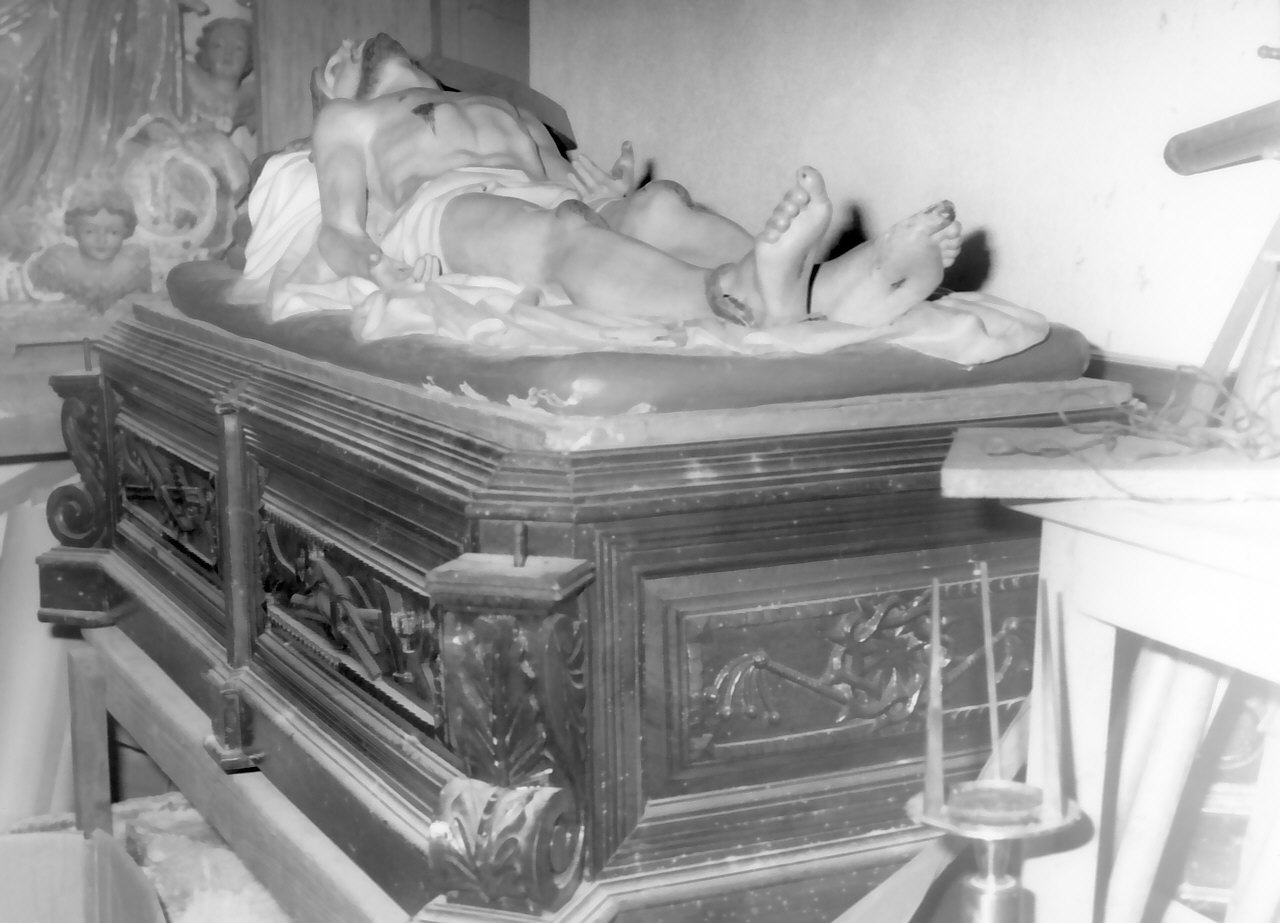 Cristo morto (statua, opera isolata) di Malecore Giuseppe (inizio sec. XX)