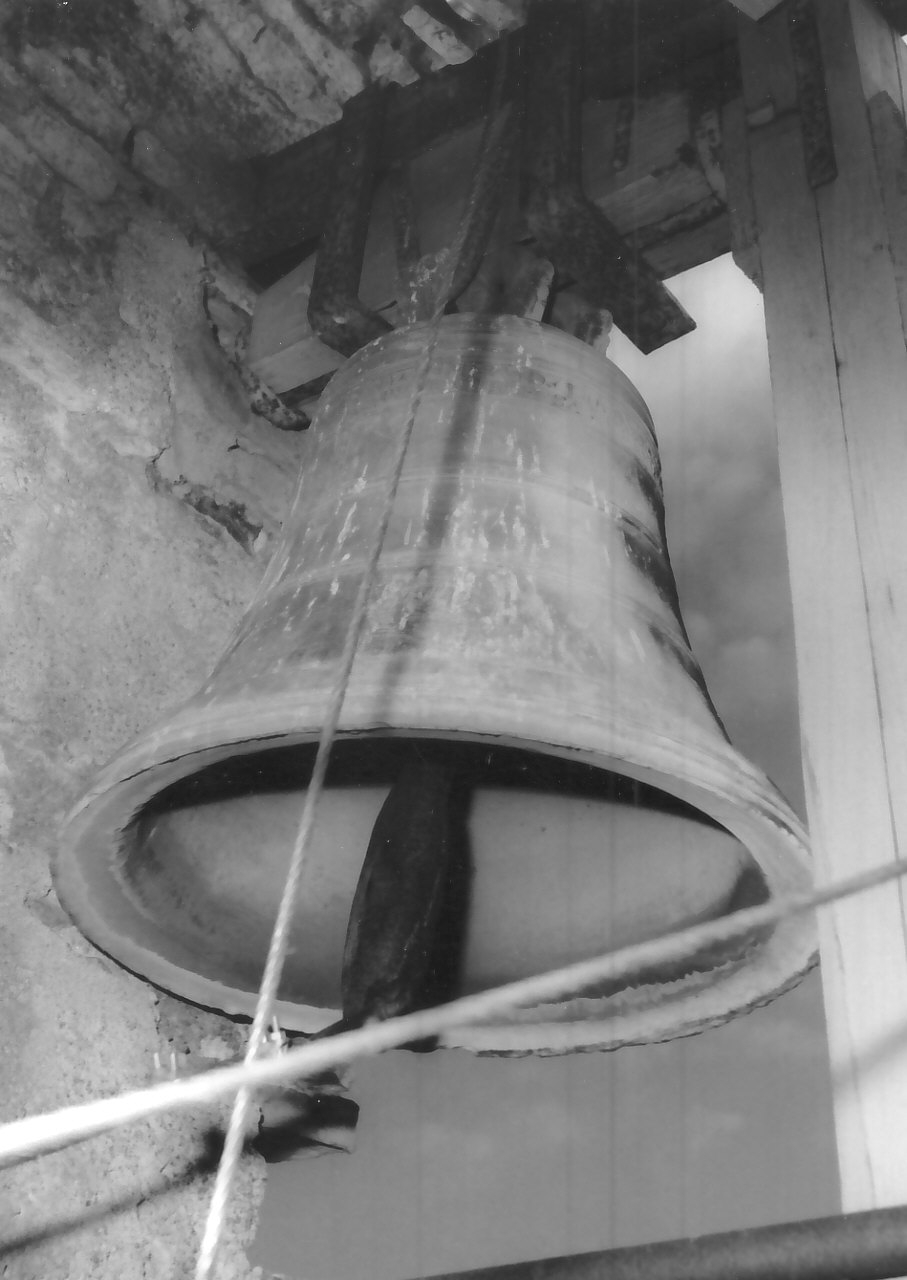 campana, opera isolata - bottega Italia meridionale (sec. XVII)