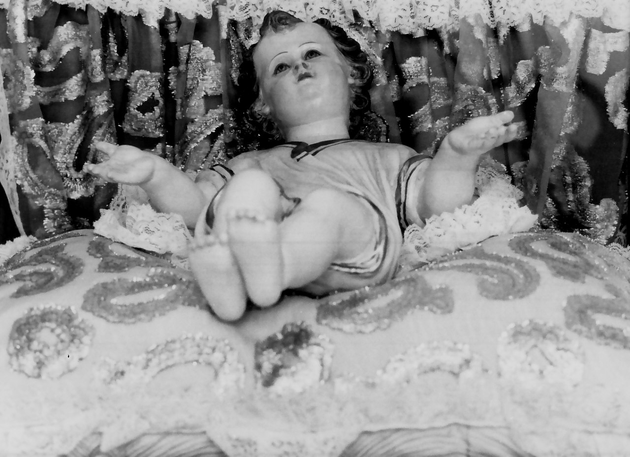 Gesù Bambino (statua, opera isolata) - bottega calabrese (sec. XVIII)