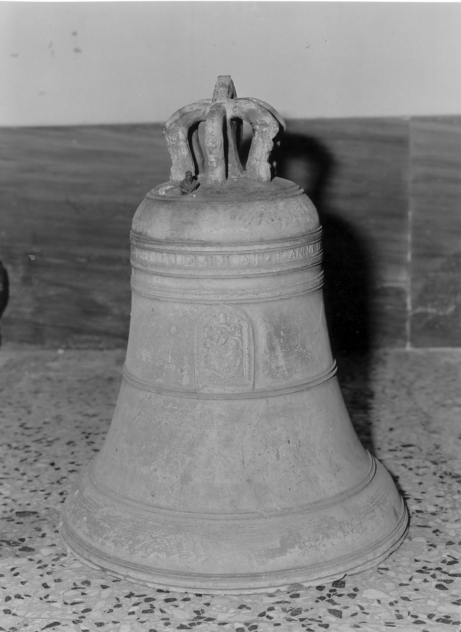 campana, opera isolata - bottega Italia meridionale (sec. XVII)