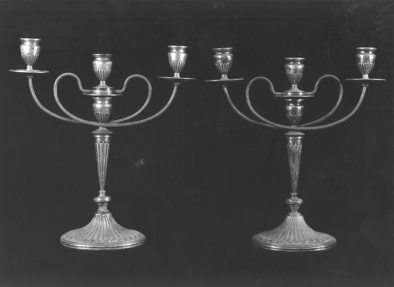candelabro, serie - bottega Italia meridionale (inizio sec. XX)