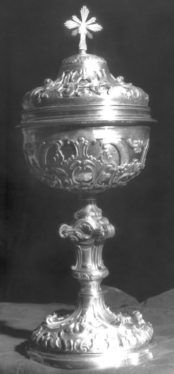 pisside, opera isolata - bottega Italia meridionale (sec. XVIII)