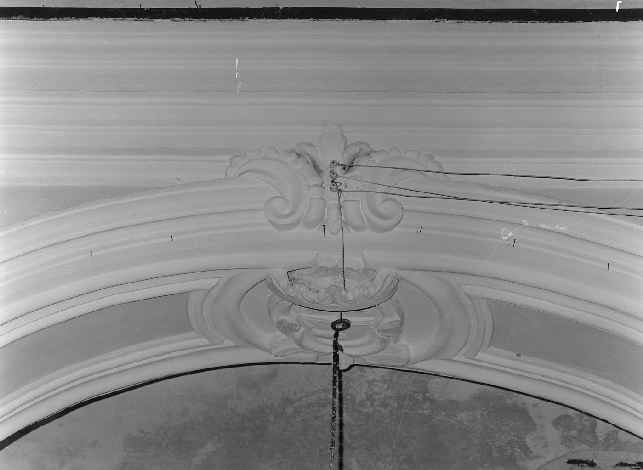 decorazione plastico-architettonica, opera isolata - bottega calabrese (sec. XVIII)