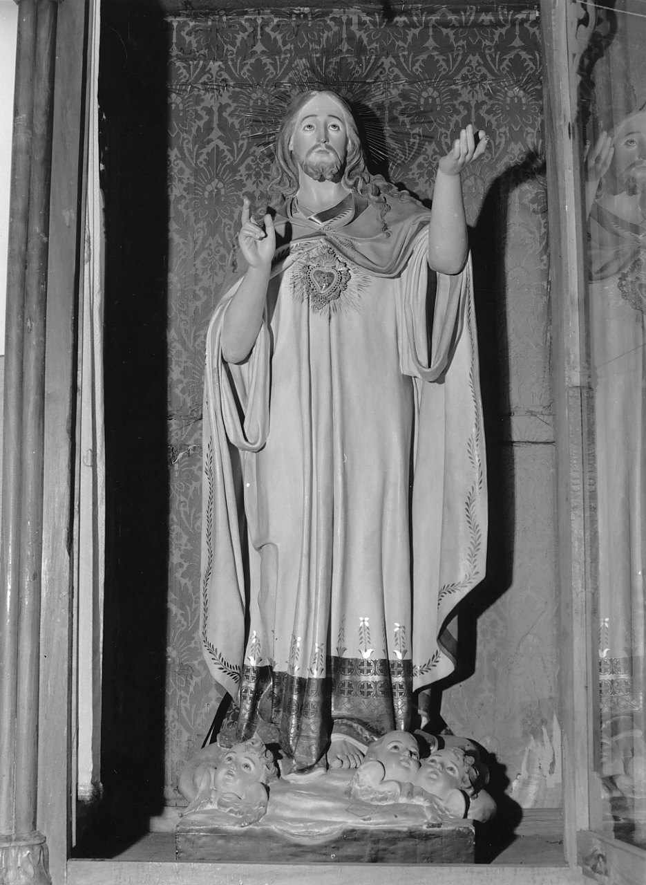 Sacro Cuore di Gesù (statua, opera isolata) di Ricercato Salvatore (sec. XX)
